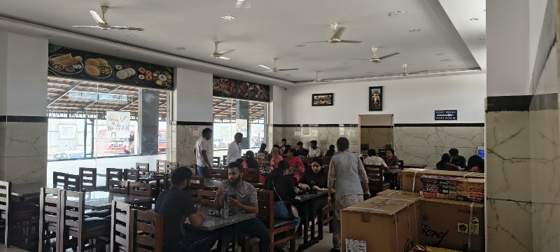New Mysore Cafe - New Mysore Cafe Mysuru - Ooty Rd, next to RMC Main Gate, Bandipalya, Mysuru, Kadakola, Karnataka 570025, India