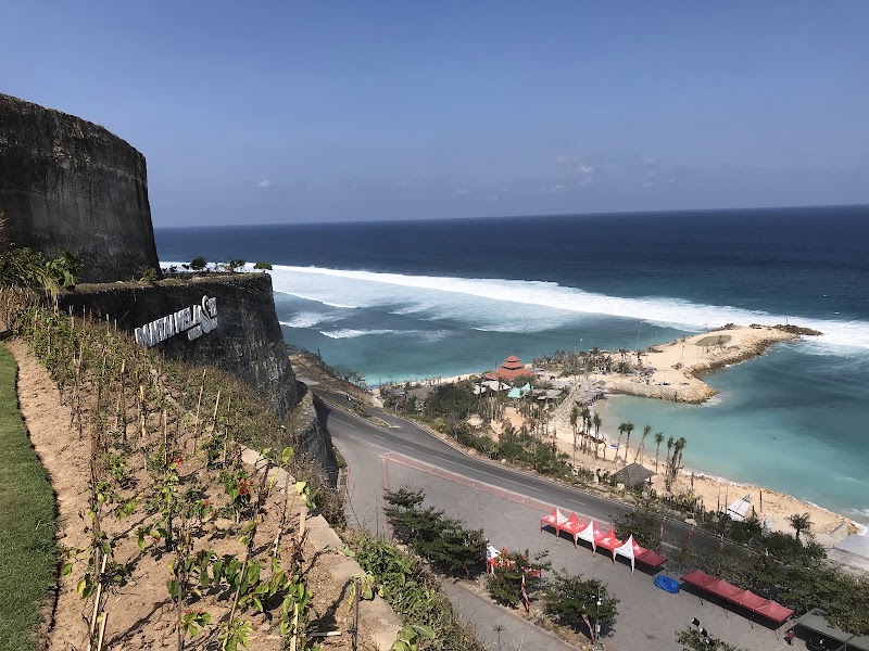 Melasti Beach - Melasti Beach, Jl. Melasti Ungasan, Ungasan, Kec. Kuta Sel., Kabupaten Badung, Bali 80361, Indonesia