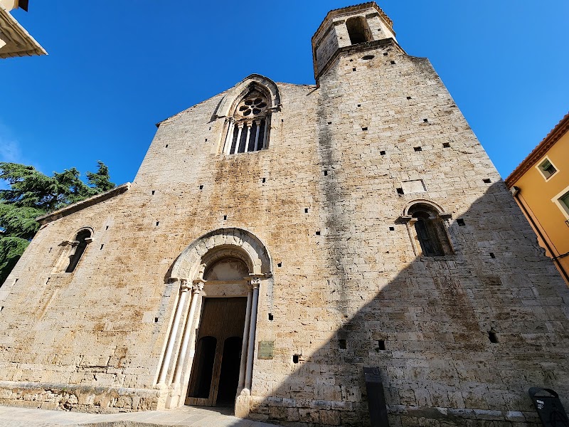 Església de Sant Vicenç de Besalú