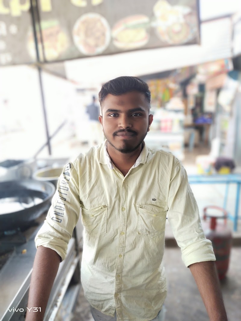 Hotel Kinara - Hotel Kinara, 4988+W5F, Lasalgaon Patoda Yeola Rd, Patoda, Maharashtra 423401, India
