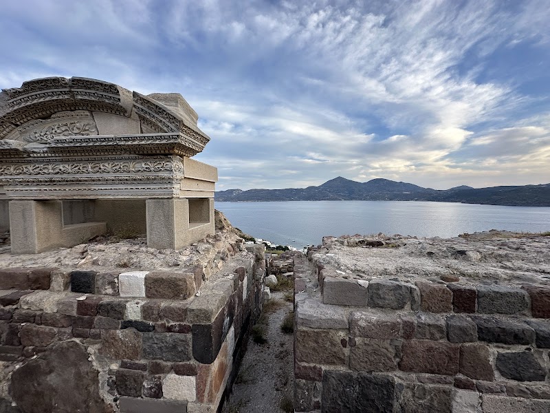 Ancient Theater of Milos - Ancient Theater of Milos Milos 848 00, Greece