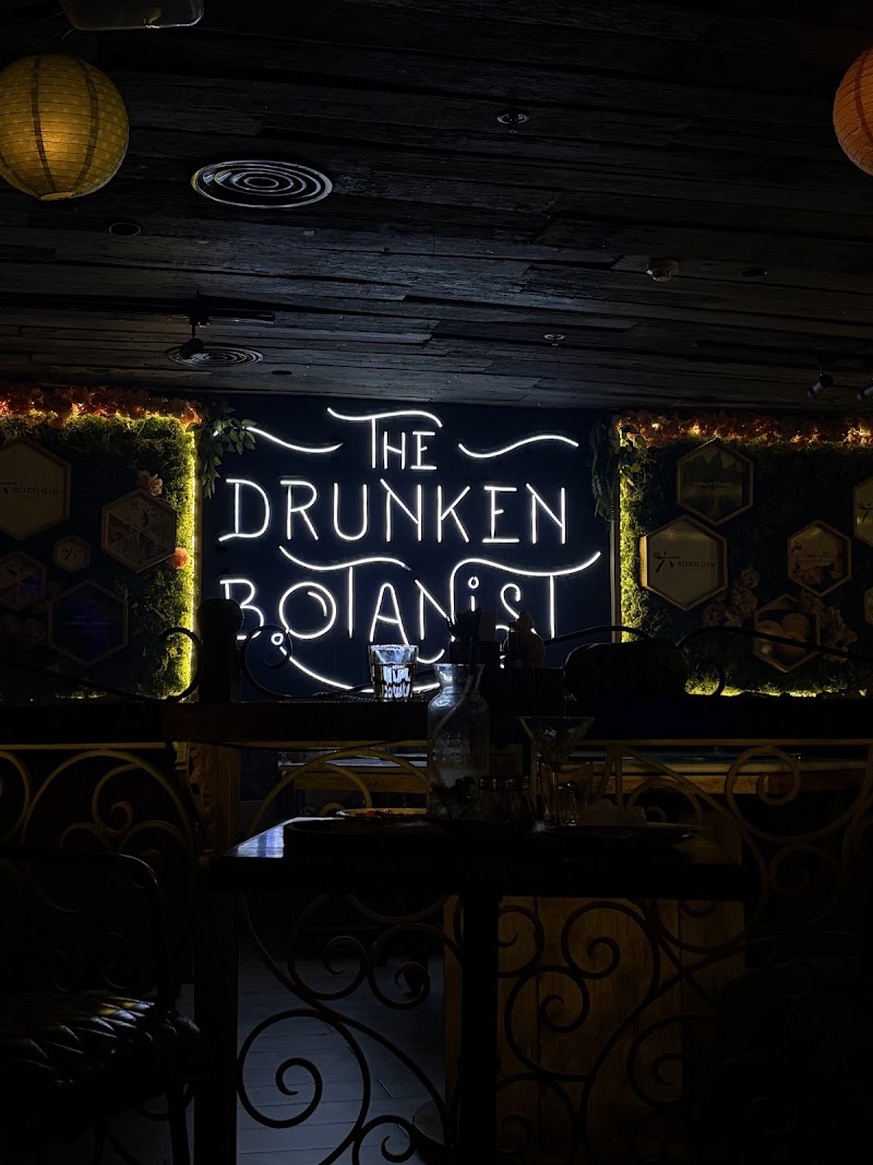 The Drunken Botanist - The Drunken Botanist Building No 10, Tower C, Ground Floor, Unit 1B 1C, DLF Cyber City, DLF Phase 2, Sector 24, Gurugram, Haryana 122002, India