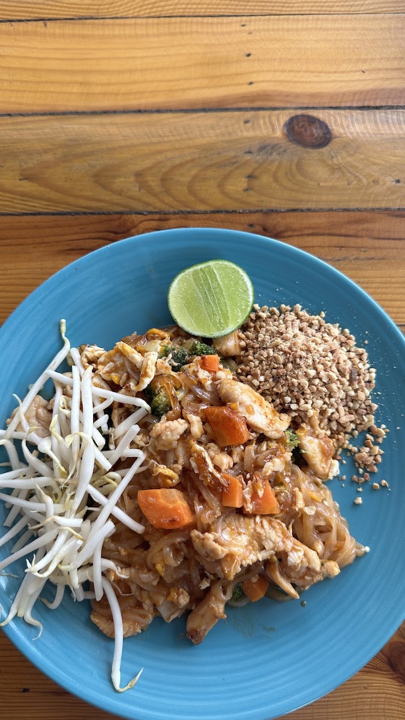 Ba Nid’s Isan Food - Ba Nid’s Isan Food QX38+V85, Ko Pha-ngan, Ko Pha-ngan District, Surat Thani 84280, Thailand