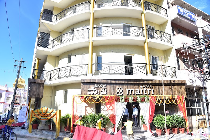 Hotel Maitri