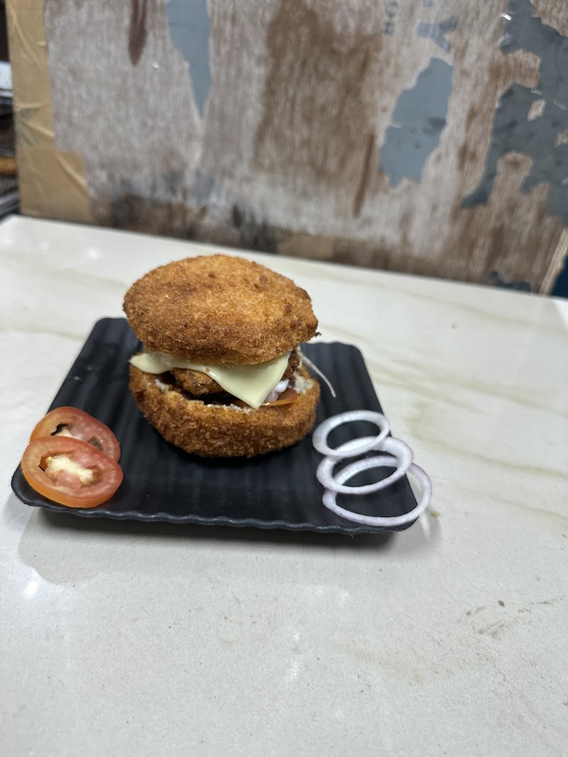 CHAI BISKUT CAFE - CHAI BISKUT CAFE Giriraj Building, Bhawarkua Main Rd, Vishnu Puri Colony, Indore, Madhya Pradesh 452001, India