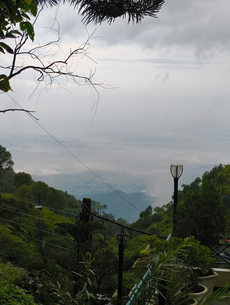 Summer Wine Kasauli - Summer Wine Kasauli, Summer House, Plot No 10, Mandir Road, Nahri, Kasauli, Mashobra, Himachal Pradesh 173204, India
