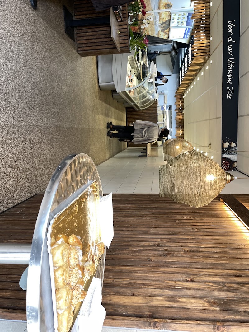Vishandel Zeezicht - Vishandel Zeezicht, Schiedamseweg 46-B, 3025 AC Rotterdam, Netherlands