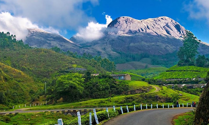 Munnar Explore the South India Kashmir, Kannan Devan - Munnar Explore the South India Kashmir, Kannan Devan 493,Near workshop recreation club, Highrange club road, Munnar685612 Taxi stand, Munnar - Udumalpet Rd, Nullatanni, Munnar, Kerala 685612, India