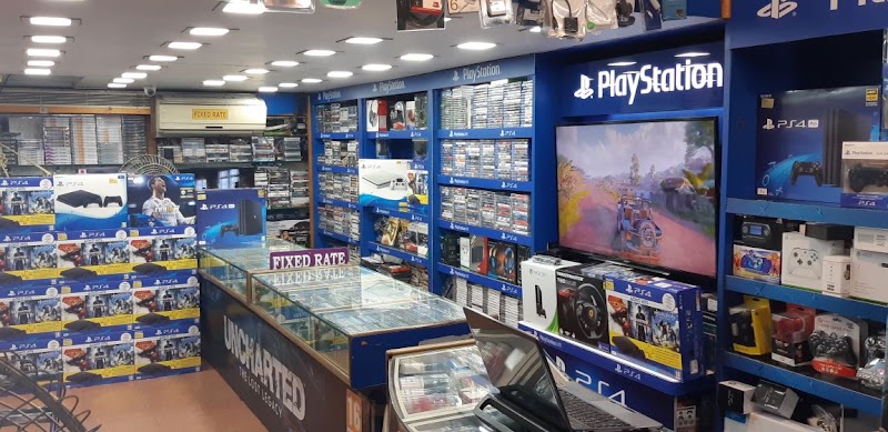 CD WORLD HYDERABAD TELANGANA since 1998 - CD WORLD HYDERABAD TELANGANA since 1998, SHOP NO 34&39 ,GROUND FLOOR, Chenoy Trade Center, Park Ln, near hotel parklane, near paradise, Kalasiguda, Secunderabad, Hyderabad, Telangana 500003, India