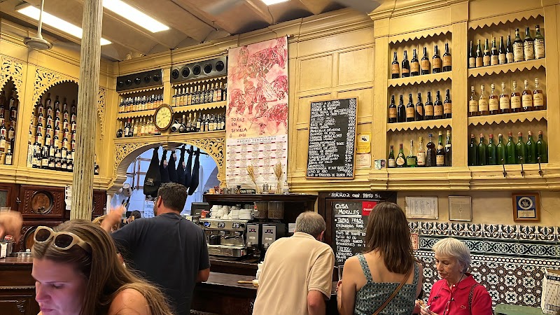 Bar Casa Morales - Bar Casa Morales, C. García de Vinuesa, 11, Casco Antiguo, 41001 Sevilla, Spain
