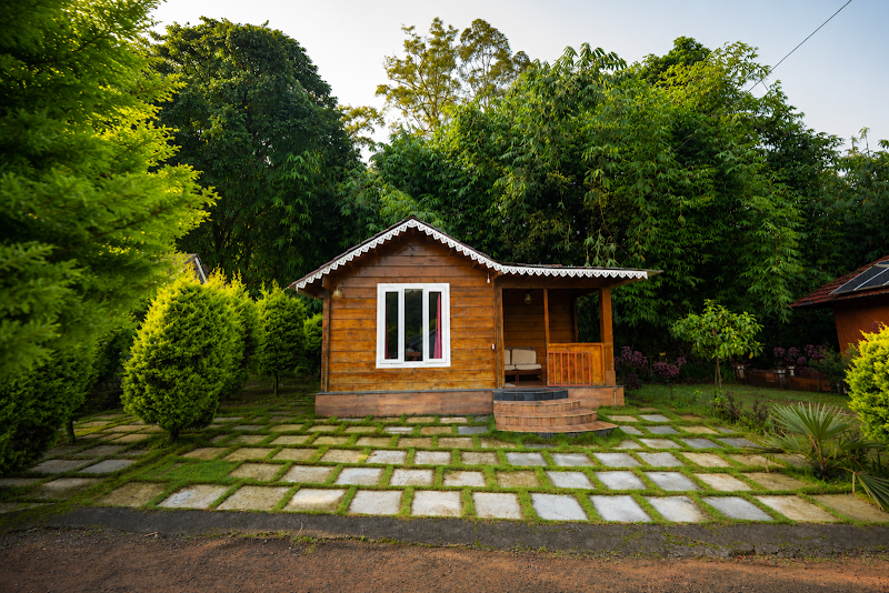 Silver Oaks Nature Retreat