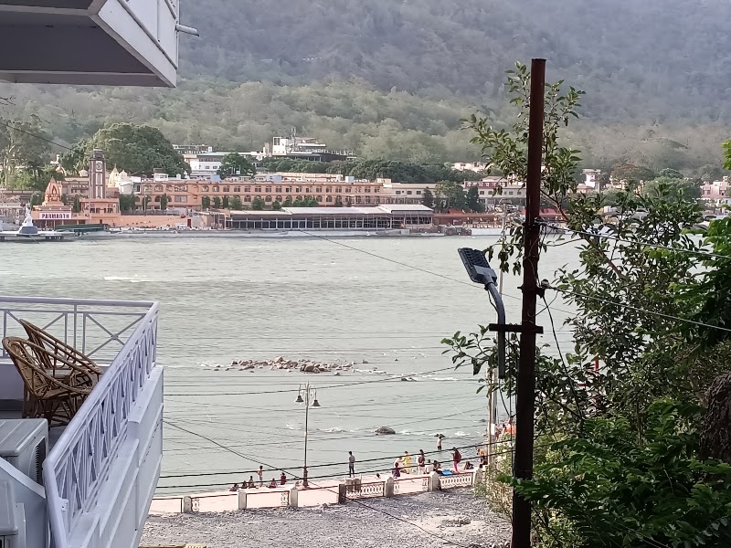 Hotel The Great Ganga - Hotel The Great Ganga near Ram Jhula, Muni Ki Reti, Rishikesh, Uttarakhand 249192, India