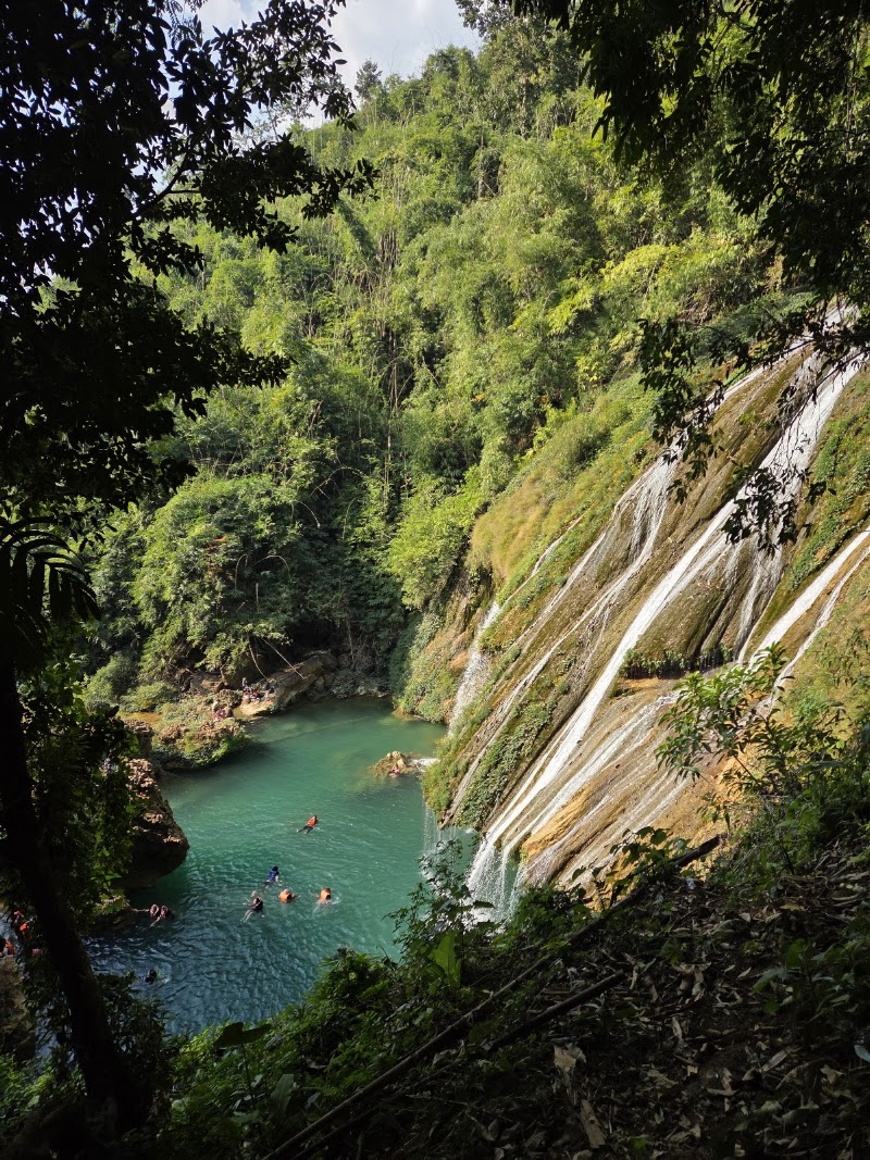 Chympe water falls - Chympe water falls 5CFW+6RG, Khaddum, Meghalaya 793210, India