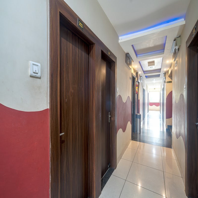 Hotel Satyug Inn - Hotel Satyug Inn, Sai mandir ke samne, 3/1, Chaubis khamba marg, Kot Mohalla, Jaisinghpura, Ujjain, Madhya Pradesh 456010, India
