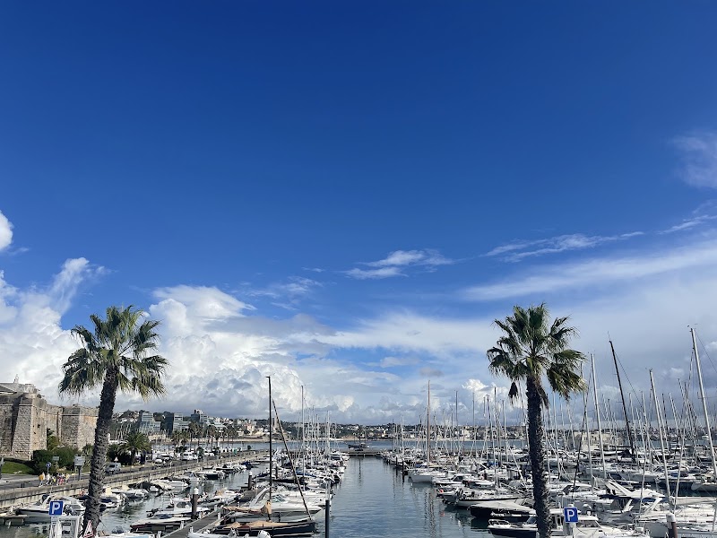 Cascais Marina - Cascais Marina, Casa de São Bernardo, 2750-800 Cascais, Portugal