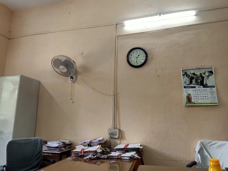 CE Office Mahanadi Godavari Kachhar (Basin) Water Resources Department Raipur - CE Office Mahanadi Godavari Kachhar (Basin) Water Resources Department Raipur, 6MV4+2C9, Civil Lines, Raipur, Chhattisgarh 492001, India