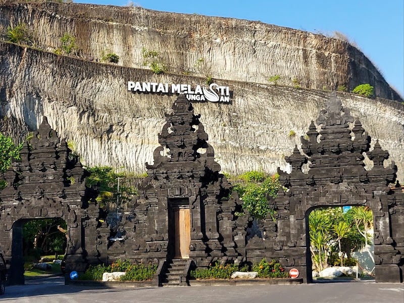 Melasti Beach Ungasan