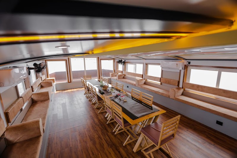 Canal Cruise Houseboats - Canal Cruise Houseboats, Heandry events, Choolakadavu Road, Punnamada, Kottankulangara, Alappuzha, Aryad South, Keralam 688006, India