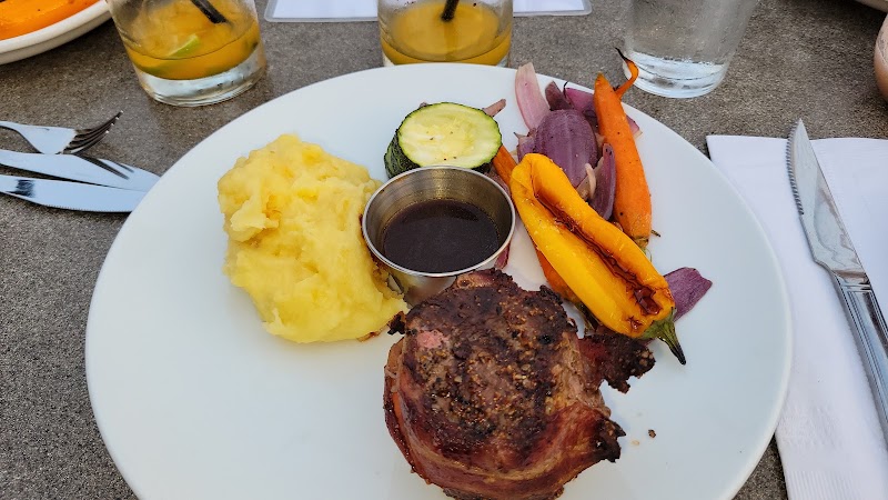 Iron Goat Pub & Grill - Iron Goat Pub & Grill 703 Benchlands Trail, Canmore, AB T1W 3G9, Canada