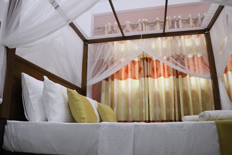 Sheru Guest - (Foreigners only) - Sheru Guest - (Foreigners only), No 59/B Paramulla Cross Rd, Matara, Sri Lanka