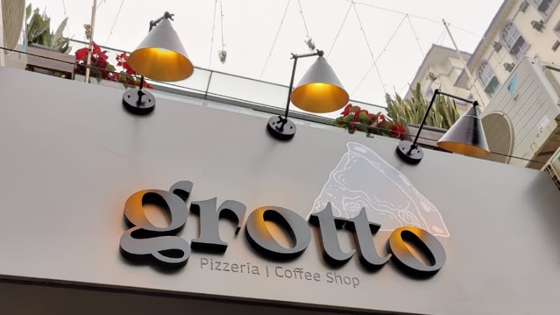 Grotto - Pizzeria|Coffee Shop - Grotto - Pizzeria|Coffee Shop SF - 090, First floor, Galleria Market, Sector 28, DLF Phase IV, Gurugram, Haryana 122009, India