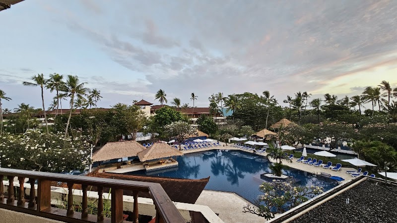 Bali Nusa Dua Hotel - Bali Nusa Dua Hotel 664G+GMH Kawasan Pariwisata, Nusa Dua Lot, Jl. Kw. Nusa Dua Resort NW/1, Benoa, Kec. Kuta Sel., Kabupaten Badung, Bali 80361, Indonesia