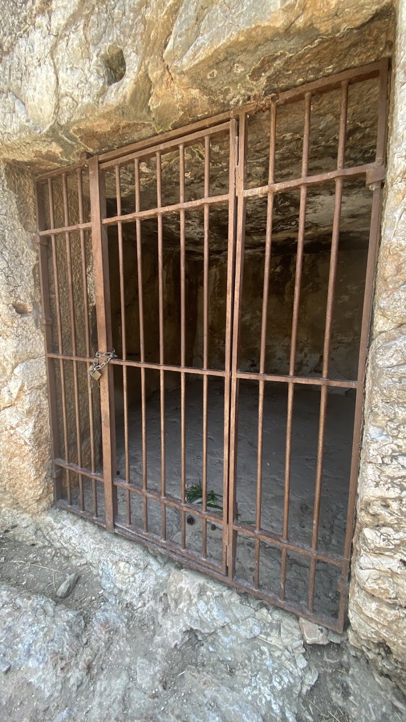 Prison of Socrates - Prison of Socrates 43, Rovertou Galli 39, Athina 117 41, Greece