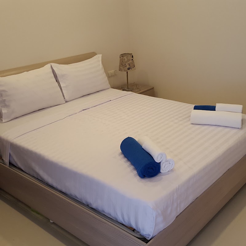 Phuket Beach Condo - Phuket Beach Condo, 266 Patak Rd, Tambon Karon, Amphoe Mueang Phuket, Chang Wat Phuket 83100, Thailand