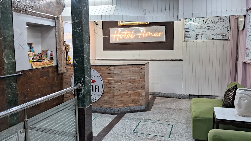 HOTEL AMAR - HOTEL AMAR Kurli Chowk, near Picture Palace, The Mall Road, Mussoorie, Uttarakhand 248179, India