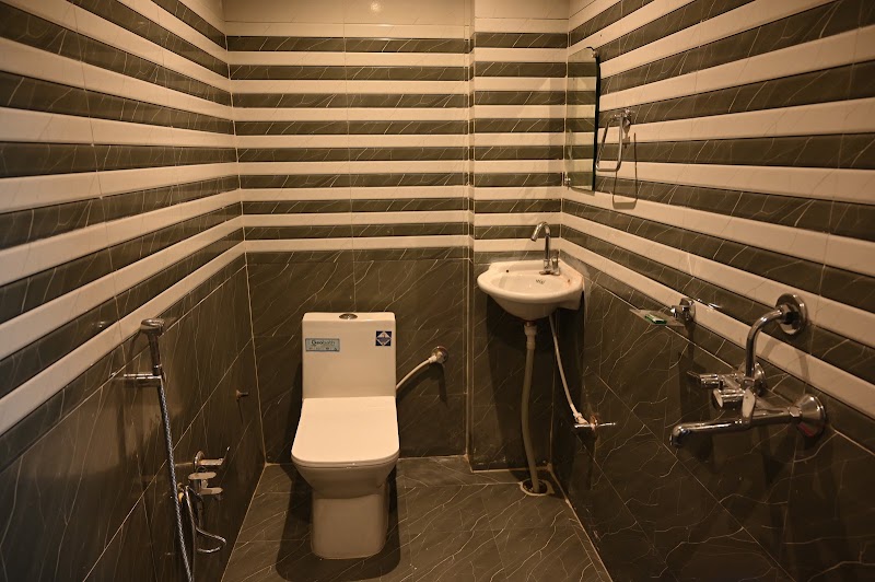 Hotel ayodhya paying guest - Hotel ayodhya paying guest, Plot No. 143, Rano Pali, Ayodhya, Uttar Pradesh 224123, India