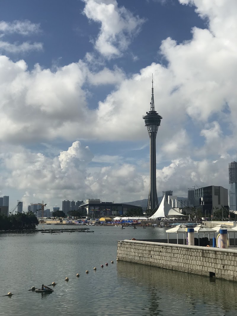 McDonald's at The Lake View Mansion - McDonald's at The Lake View Mansion Macao南灣湖景大馬路744B號湖景豪庭(第一座)號