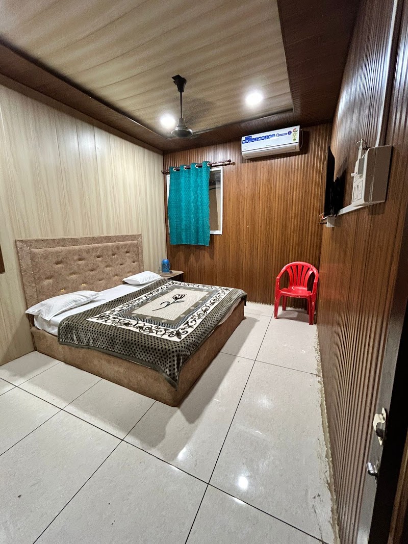 Hotel Mahakal Ramashray - Hotel Mahakal Ramashray, 164, Mahakal Marg, opposite maharajwada heritage, Jaisinghpura, Ujjain, Madhya Pradesh 456006, India