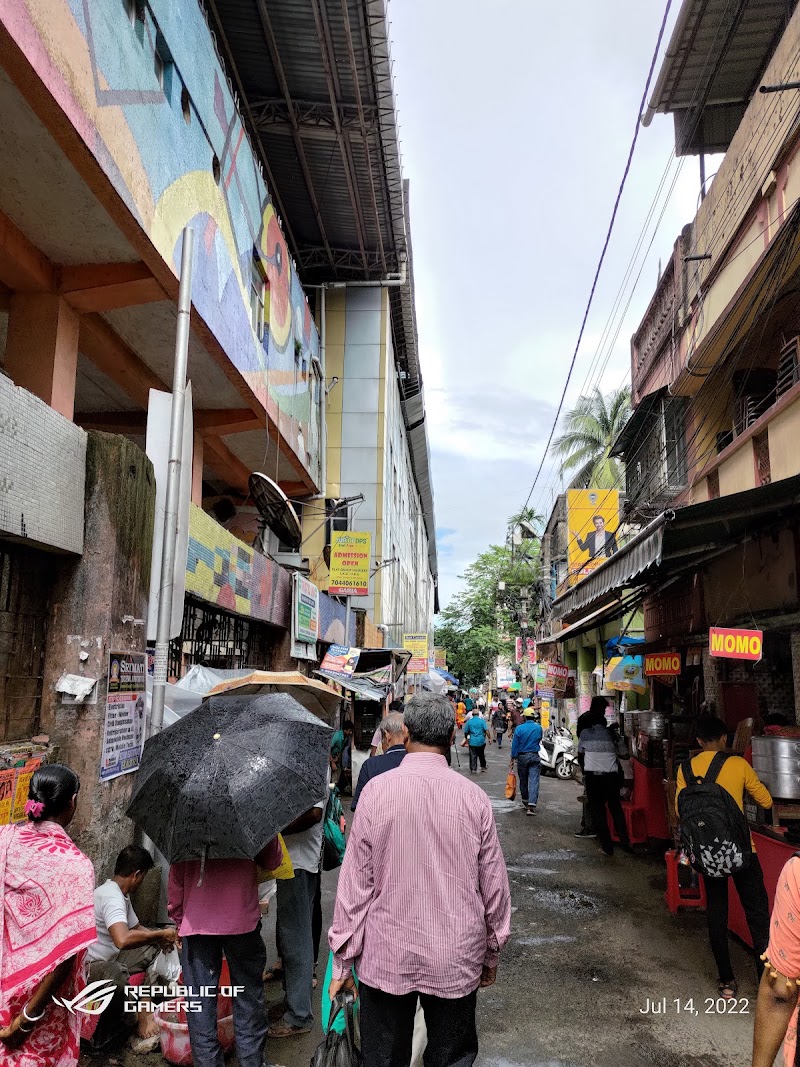 Kavi Nazrul - Kavi Nazrul, 56, Nayabad Ave, Garia Bazaar, Rangapara, Garia, Kolkata, Rajpur Sonarpur, West Bengal 700094, India