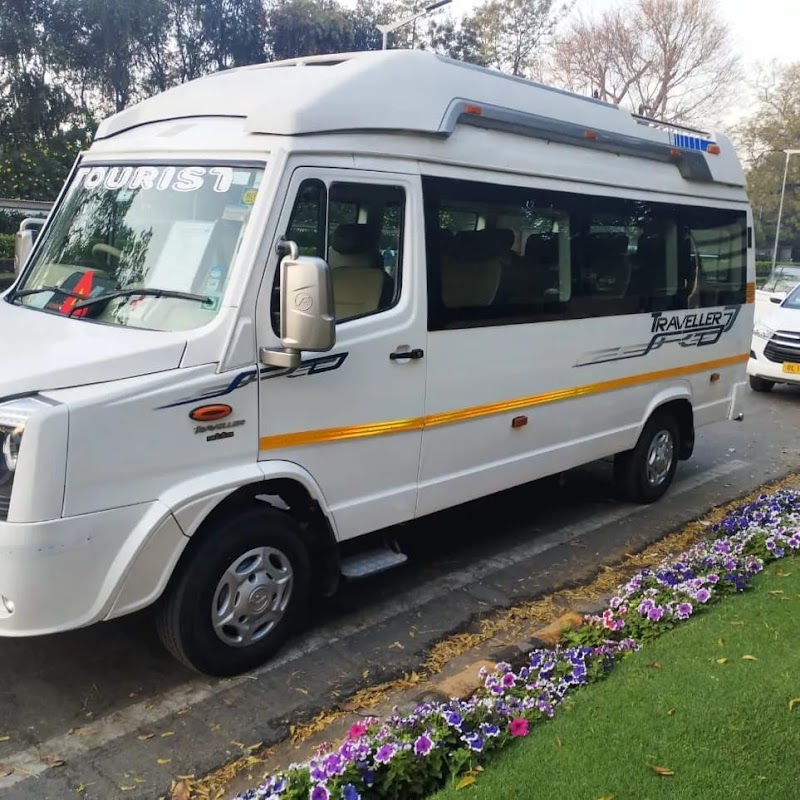 Om travel online - taxi services in udaipur - Om travel online - taxi services in udaipur Bhagwati hotel, Lake Palace Rd, near dgb forex, Old City, Udaipur, Rajasthan 313001, India
