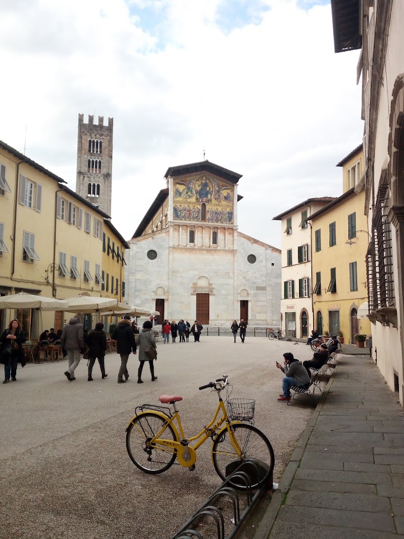 Lucca - Lucca 55100 Lucca, Province of Lucca, Italy