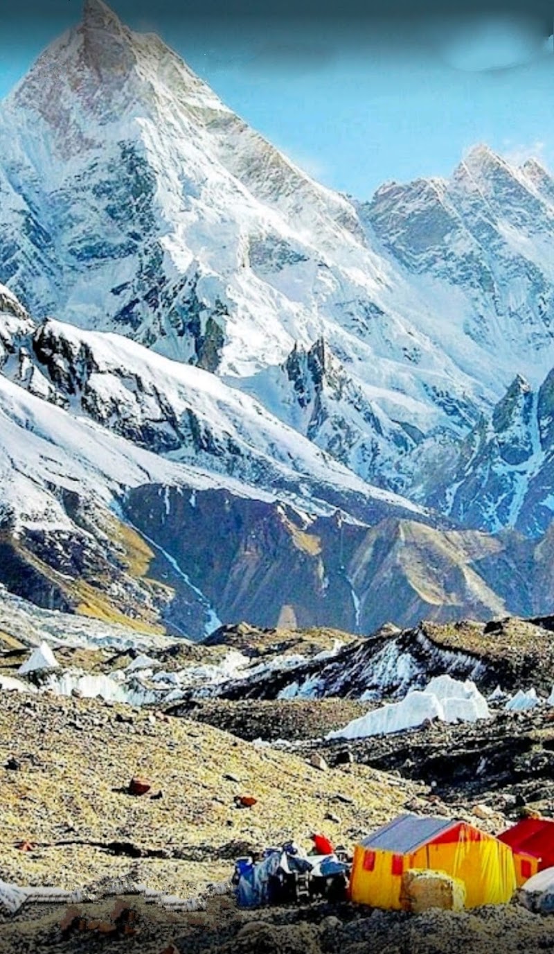Base Camp Island Peak - Base Camp Island Peak WW2H+W92, Khumjung 56000, Nepal