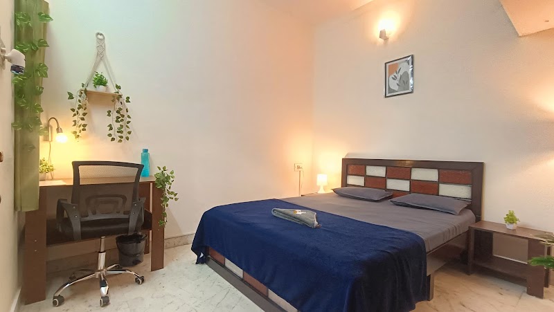 Flickstays Crown - Flickstays Crown, 332, 4th Ave St, Teacher's Colony, Jakkasandra, 1st Block Koramangala, HSR Layout 5th Sector, Bengaluru, Karnataka 560034, India
