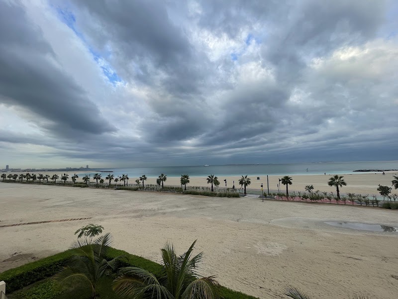 Roda Beach Resort - Roda Beach Resort, 28 Al Nessnass St - Jumeira Third - Dubai - United Arab Emirates