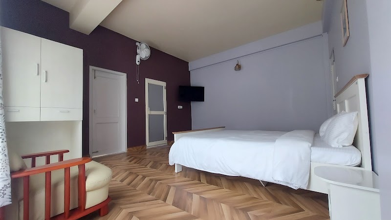 Samaphi Homestay - Samaphi Homestay Mihngi, Pynthorumkhrah, Langkyrding, Shillong, Meghalaya 793001, India