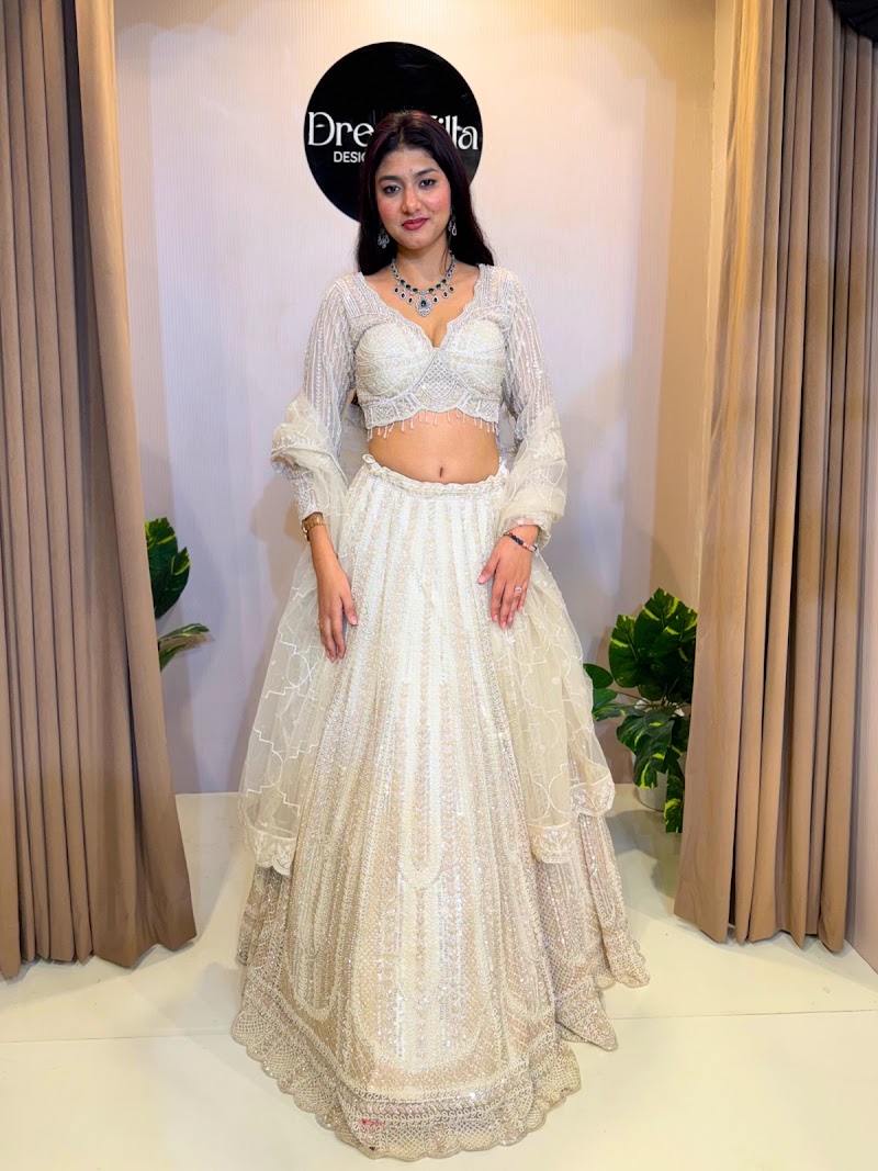 Dresszilla-rental dress , wedding dress - Dresszilla-rental dress , wedding dress 90/16, Karma Patel Marg, Madhyam Marg, near Aero Club Woodland,showroom, Mansarovar Sector 7, Sector 9, Mansarovar, Jaipur, Rajasthan 302020, India