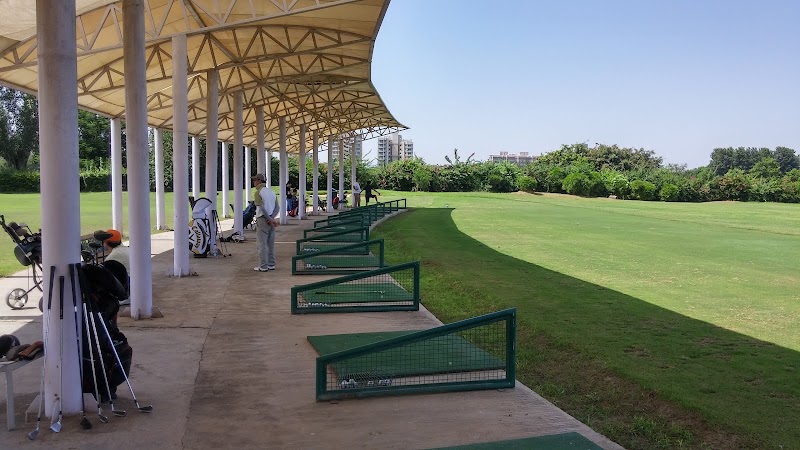 Karma Lakelands - Karma Lakelands NH-8, Sector 80, Gurugram, Haryana 122012, India