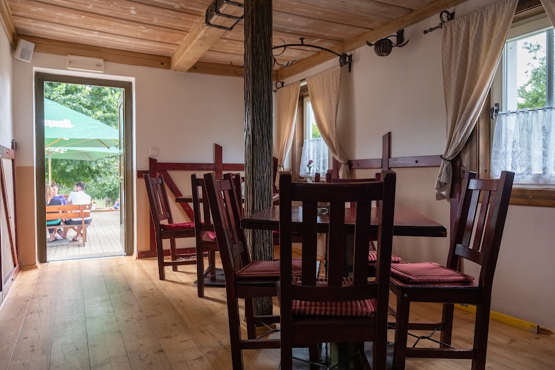 Wolf Cave Guesthouse - Wolf Cave Guesthouse, Zahrady 4, 407 47 Krásná Lípa-Varnsdorf 1, Czechia