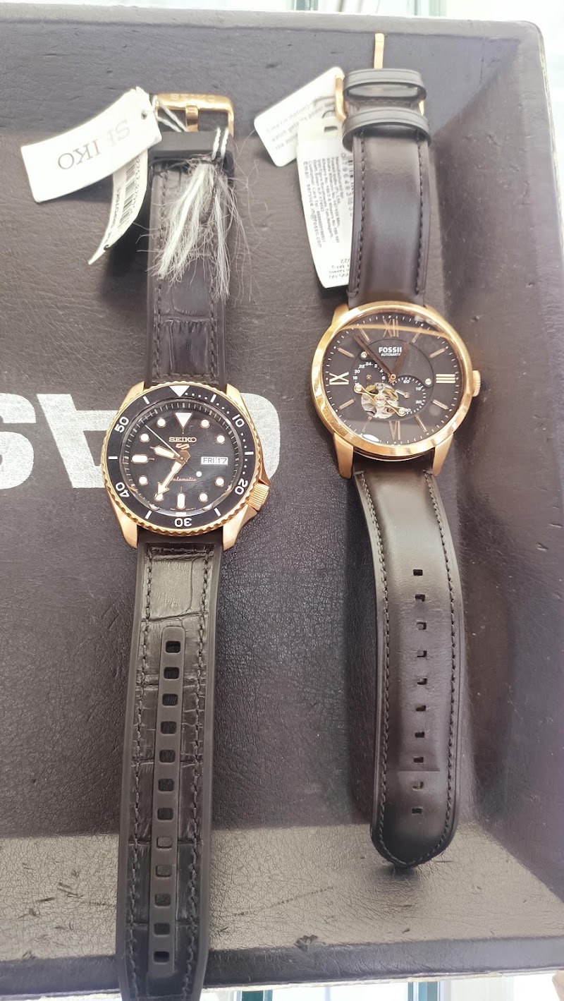 Satya Watches - Satya Watches UG 041, MGF Metropolis Mall, Mehrauli-Gurgaon Rd, Sector 28, Maruti Housing Colony, Gurugram, Haryana 122006, India
