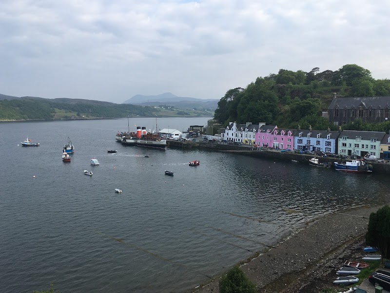 Dunborrodale - Dunborrodale Budhmor Pl, Portree IV51 9DJ, UK