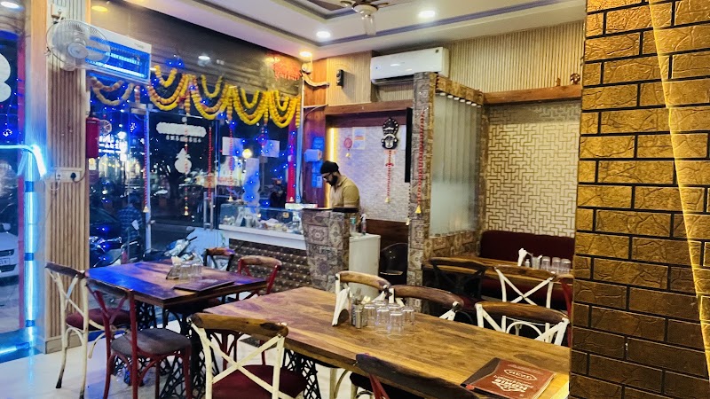 Singh Punjabi Dhaba - Singh Punjabi Dhaba 1 Rasbaug, 100 Feet Rd, Mali Colony, Gayariawas, Central Area, Udaipur, Rajasthan 313002, India
