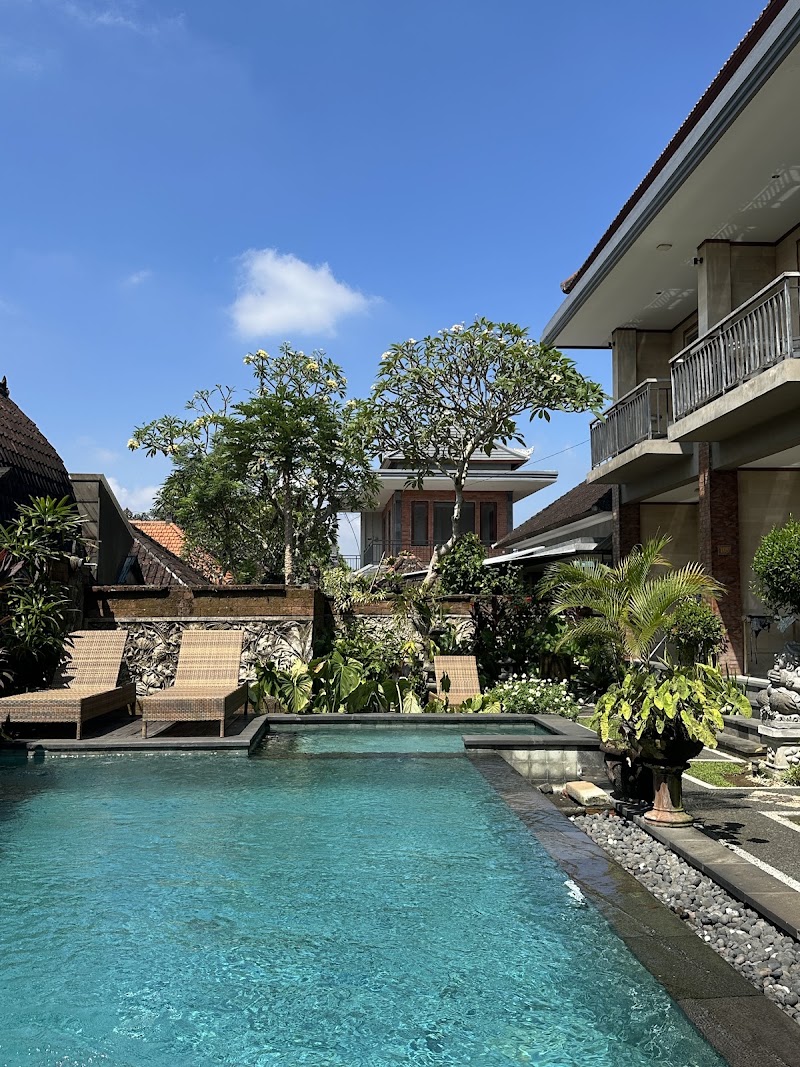 Batu Empug Cottages