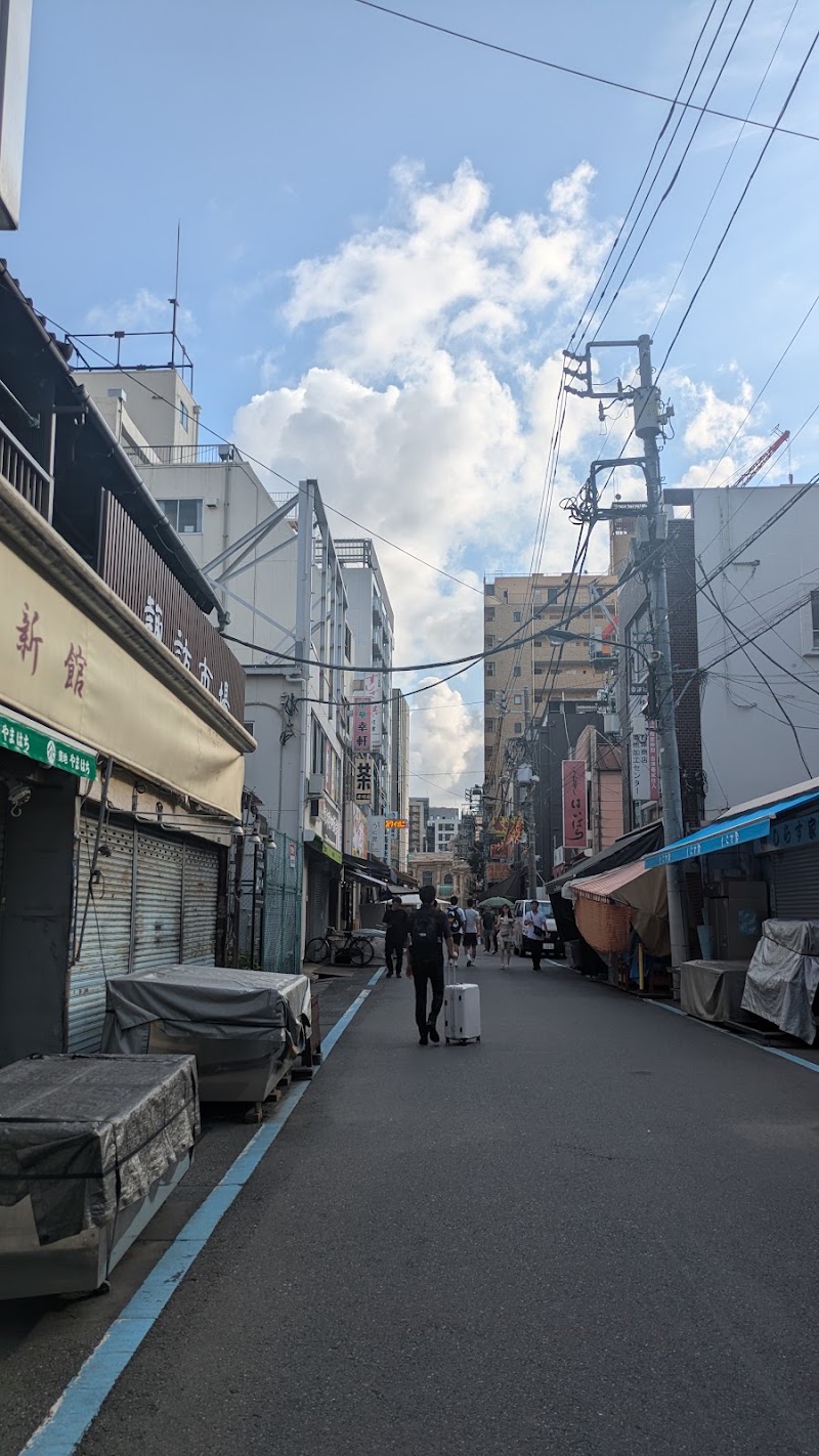 Tourist info - Plat Tsukiji - Tourist info - Plat Tsukiji Japan, 〒104-0045 Tokyo, Chuo City, Tsukiji, 4-chōme−16−16番2号 千社額棟 1階