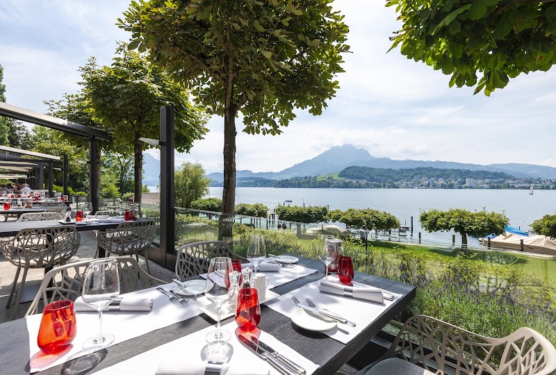 HERMITAGE Lake Lucerne - HERMITAGE Lake Lucerne Seeburgstrasse 72, 6006 Luzern, Switzerland
