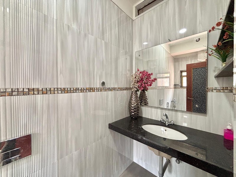 CRYSTAL VILLA 2BHK - CRYSTAL VILLA 2BHK 110, Old Khandala Rd, St.Stanislaus Villa, Khandala, Lonavala, Maharashtra 410302, India