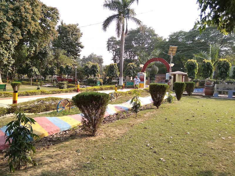 Nehru Park - Nehru Park 8XMG+VRH, Kennedy Rd, Varanasi cantonment, Varanasi, Uttar Pradesh 221002, India